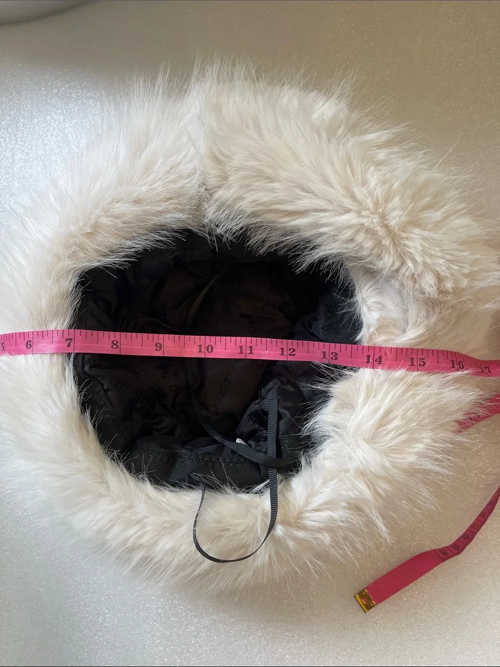 Cream Faux Fur Hat NWOT ( nobody has worn this before)
